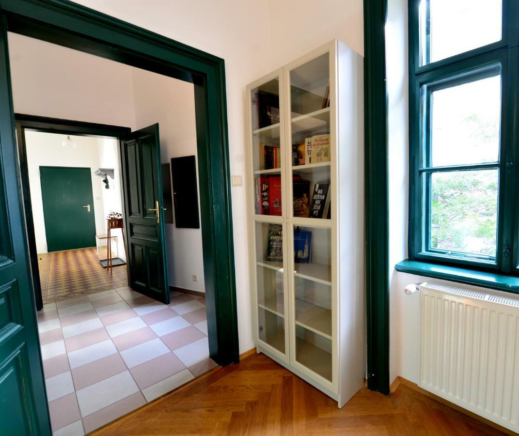 Quiet & Green, With Terrace